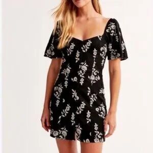 Embroidered Abercrombie & Fitch linen blend button-through Mini Dress LT